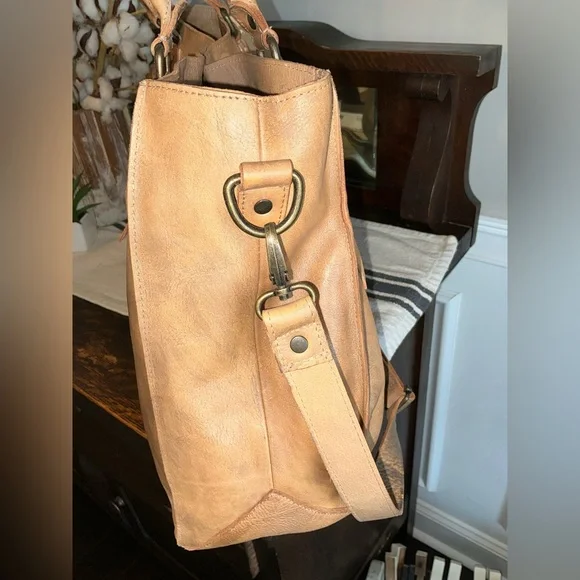 NWT Bed Stu Leather Rockaway Shoulder Bag Crossbody Tote Taupe Driftwood $345 - Picture 7 of 11